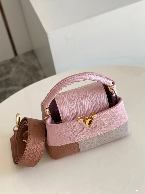 Cheap MINI LOUIS VUITTON CAPUCINES 0806